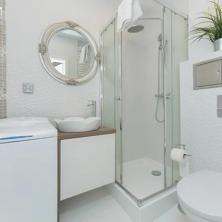 Apartment Shortstaypoland Jana Pawla B36